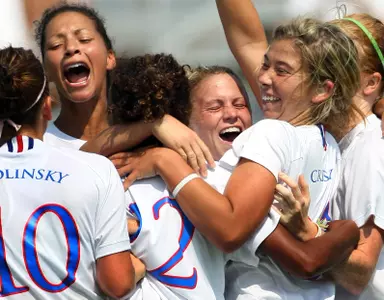 Cressy's Goal Lifts No. 25 Kansas Past Auburn, 2-1 Image
