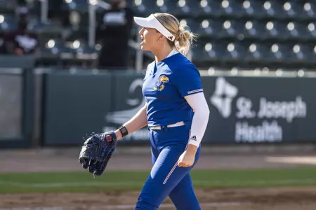 Kansas Dominates in First Game of Texas A&M Invitational Image