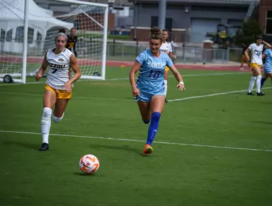 Second Half Comeback Pushes Missouri Past Kansas Image