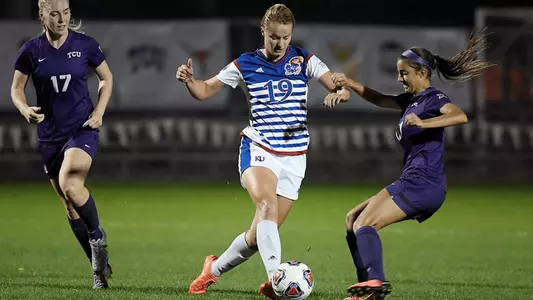 Kansas draws with GVSU in spring exhibition opener Image