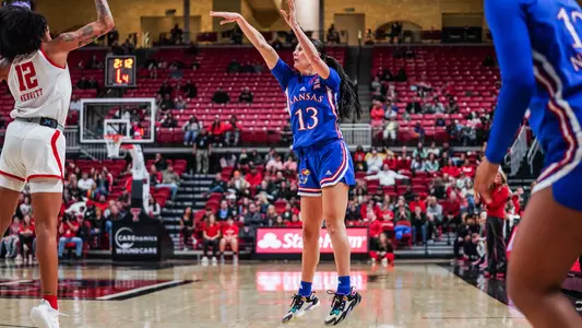 Kersgieter Claims Three-Point Record as Jayhawks Fall at Texas Tech Image