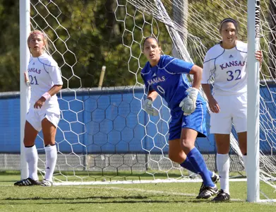 Soccer Holds off No. 14 Northwestern for 2-1 Victory Image