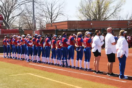 Kansas Drops Series to Top Ranked Oklahoma Image
