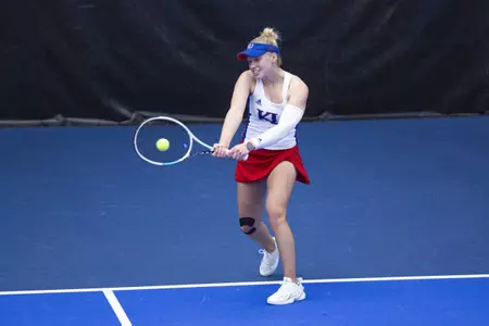 Kansas Notches 5-2 Home Win Over Iowa State Image