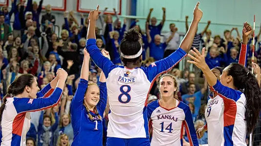 No. 11 Kansas volleyball outlasts Oklahoma, 3-2 Image