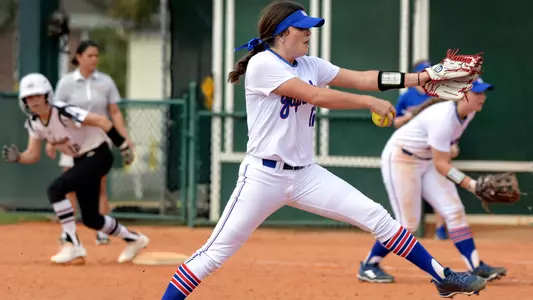 Kansas drops Big 12 opener at Texas, 10-2 Image