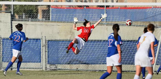No. 4 Portland Knocks Off Kansas, 2-0 Image