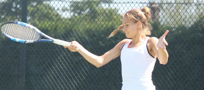 Raphaelle Lacasse Signs NLI with KU Tennis Image