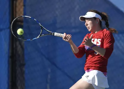 Jayhawks top Shockers, 5-2, on the road Image