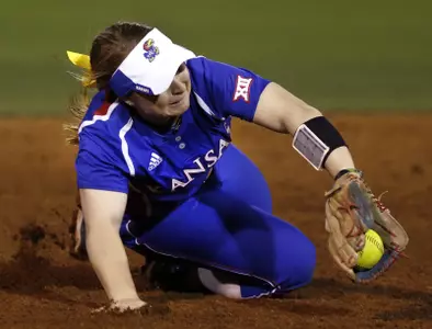 No. 1 Gators End Kansas' Win Streak Image