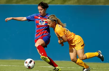 Heuchan’s heroics lift Kansas past TCU, 2-1 Image