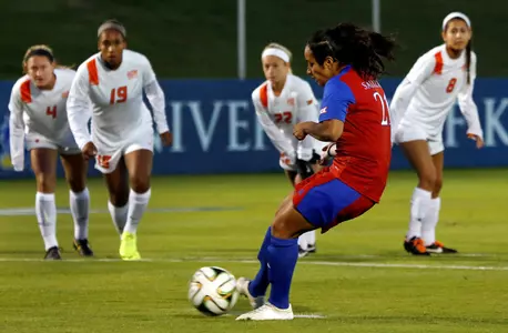Salazar Named to MAC Hermann Watch List Image