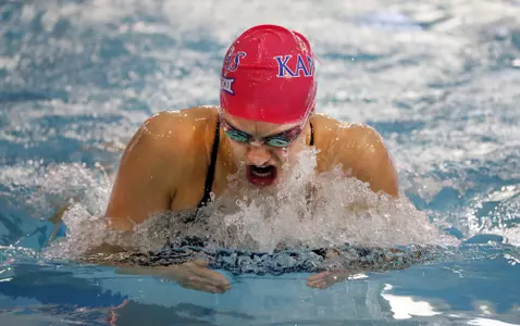 Jayhawks defeat Horned Frogs in dual meet, 188-110 Image