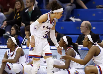 Jayhawks can't slow Sooners, 89-52 Image