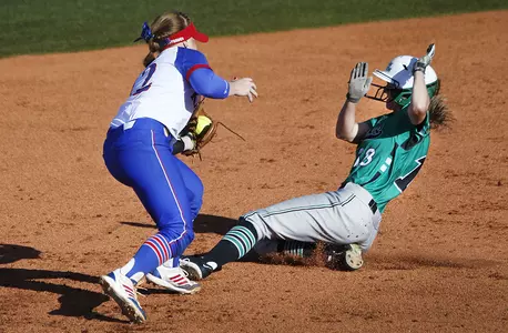 Jayhawks Edge North Texas, 1-0 Image