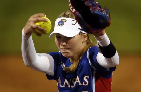 No. 24 Fresno State Edges Kansas in Extra Innings, 3-2 Image