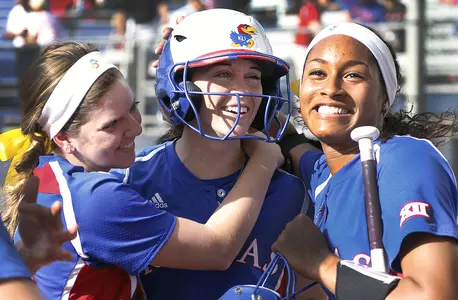 Jayhawks Walk-off Winners Against Arkansas, 4-3 Image