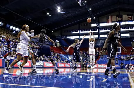 Kansas victorious in exhibition finale over Washburn Image
