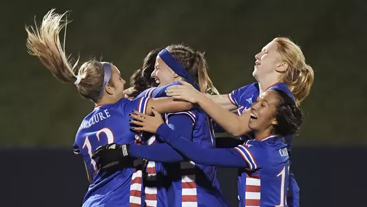 Jayhawks prevail in OT, Francis reaches milestone Image