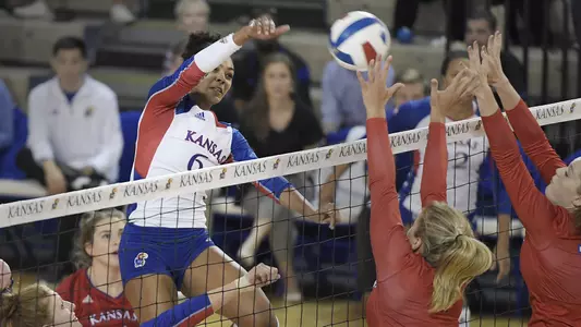 Jayhawks sweep American to open Kansas Invitational Image