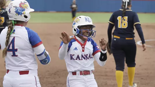 Kansas defeats Northern Colorado, Saint Louis Image