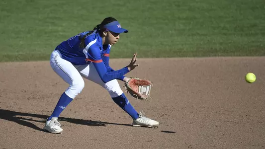 Jayhawks suffer 10-0 loss to No. 2/2 Oklahoma Image