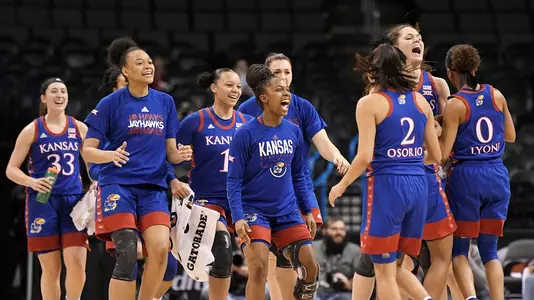 Kansas downs Oklahoma State, advances to quarterfinals Image