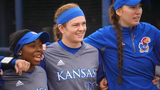 Gayre’s three-run homer lifts Kansas past Missouri State, 7-6 Image