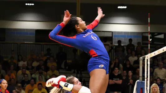 Jayhawks complete comeback in season opener Image