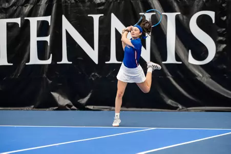 Jayhawks Sweep UMKC in Doubleheader Image