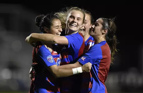 Salazar Leads Jayhawks Past Bears, into Big 12 Championship Final Image