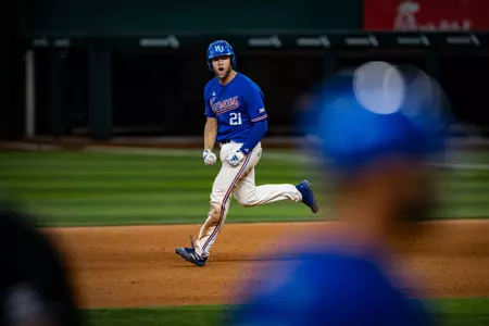 Kansas Beats Kansas State 2-1 in Opening Game of Big 12 Championship Image