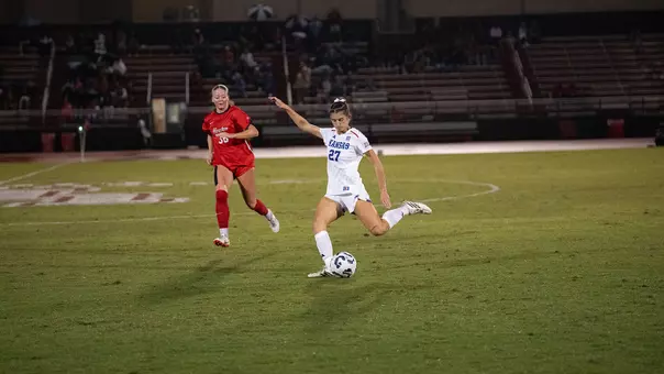 No. 15 Kansas Falls 2-0 to Houston Friday Evening