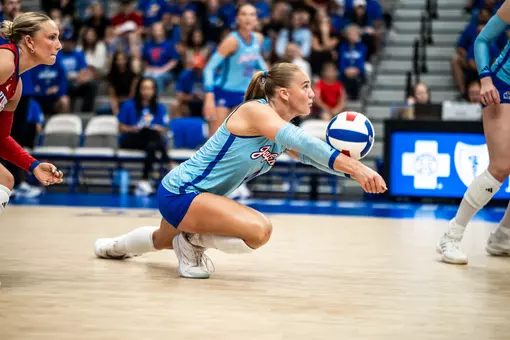 Kansas Moves to No. 19 in AVCA Poll