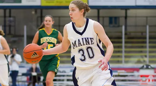 Women's Basketball Hits the Road for the First Time in 2010-11 Image