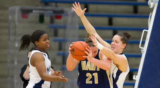 Maine Falls in Opening Round of the 18th Annual Dead River Company Classic Image