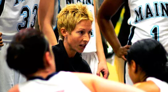 Women's Basketball Returns to the Hatter Classic Image