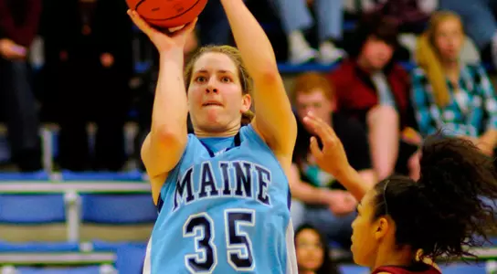 Women's Basketball Falls In Final Minute for the Second-Straight Game Image