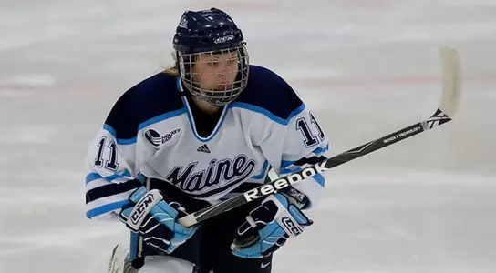 Women's Hockey Wins Season Opener, 7-0 Image