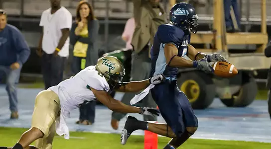 Football Falls in Heartbreaker to No. 8 William and Mary Image