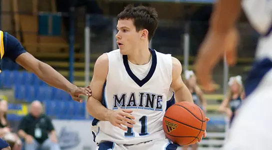 Men's Basketball Falls in Heartbreaker Image