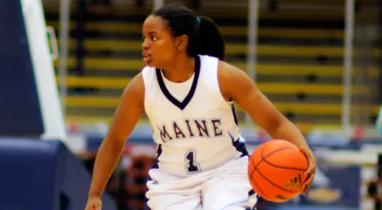 Black Bears' Late Charge Comes Up Just Short at Central Conn. State, 53-48 Image