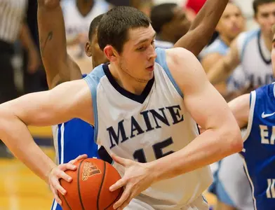 Men's Basketball Falls to Dartmouth Image