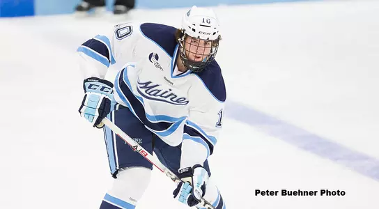 Men's Ice Hockey Falls to UMass Lowell 2-1 Image