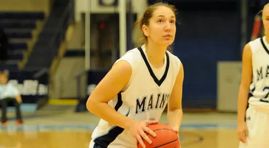 Women's Basketball Nipped at Bryant, 44-40 Image