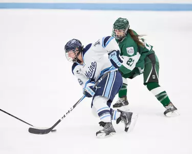 Women's Ice Hockey Falls to Union Image