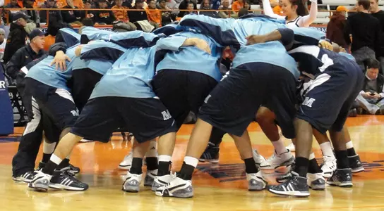 Men's Basketball Falls at Boston University Image