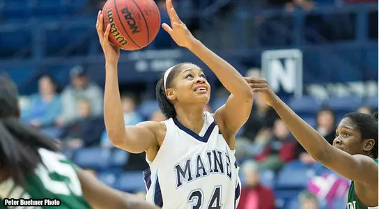 Women's Basketball Nipped at New Hampshire, 61-54 Image