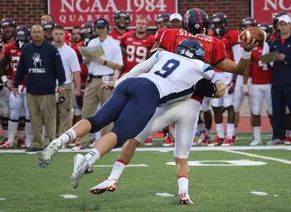 Football Cracks the Top-10 in Sports Network Poll; Up to 11th in Coaches Poll Image