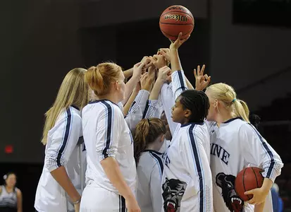 Women's Basketball Looks for 2-0 Start; Hosts Bryant Saturday Evening Image